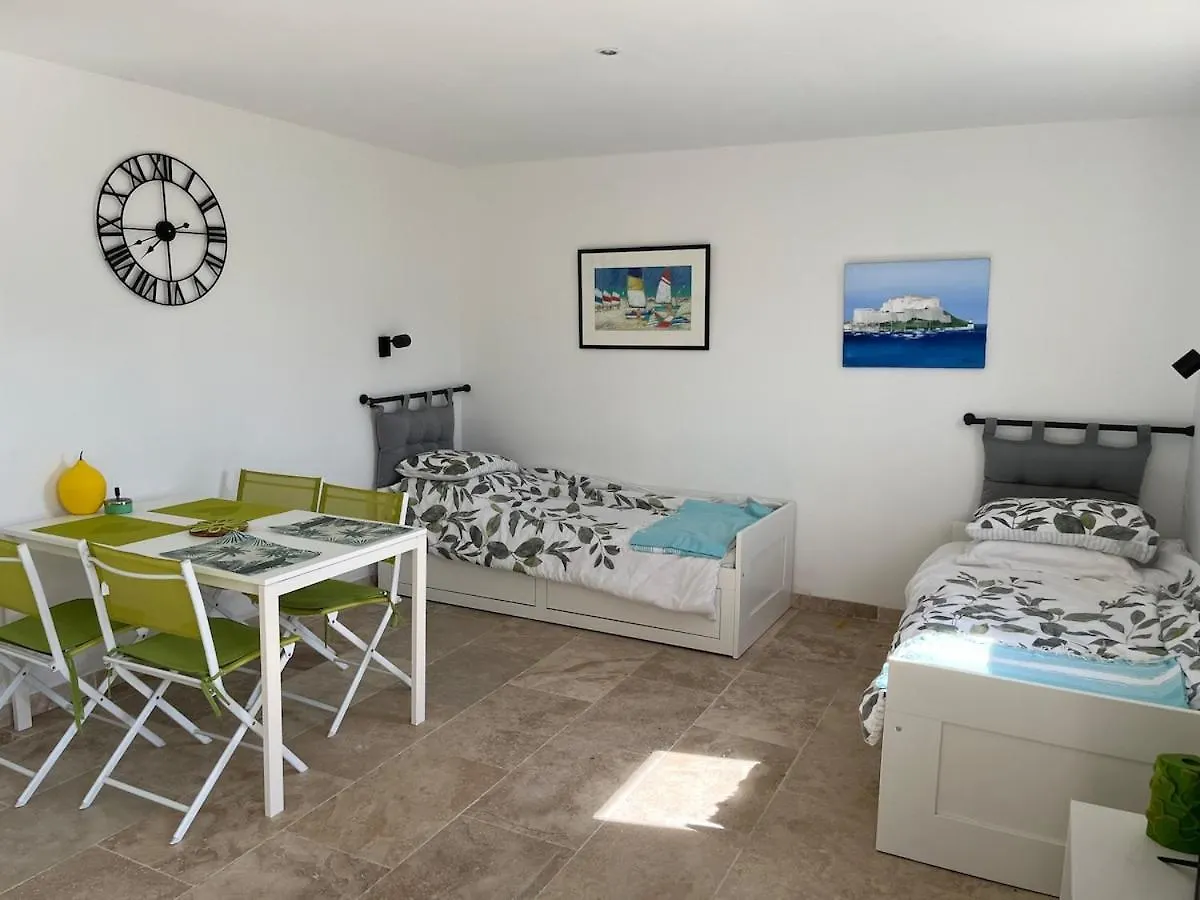 Appartement Cavalaire Sur Mer 0*, Cavalaire-sur-Mer France